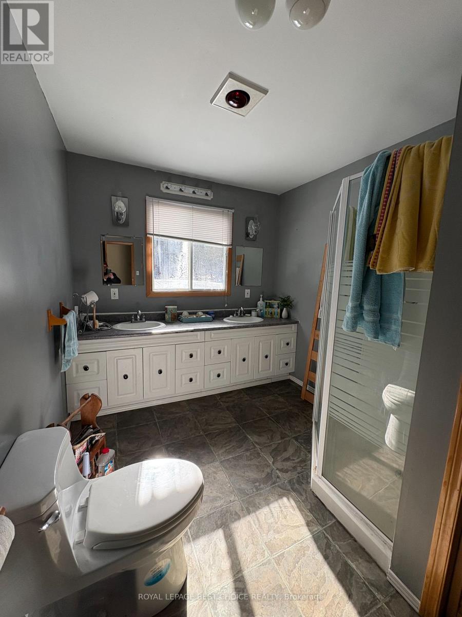 Lot 3 Howard Lake Island, Kirkland Lake, Ontario  P0J 1L0 - Photo 24 - T12817880