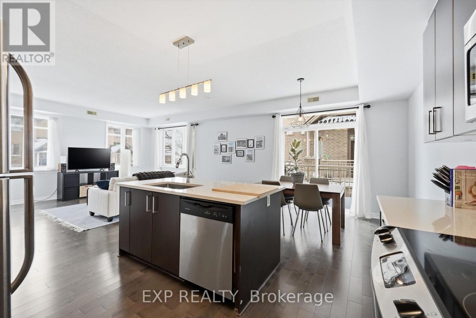 194 Hornchurch Lane, Ottawa, Ontario  K2J 2T3 - Photo 16 - X12817844