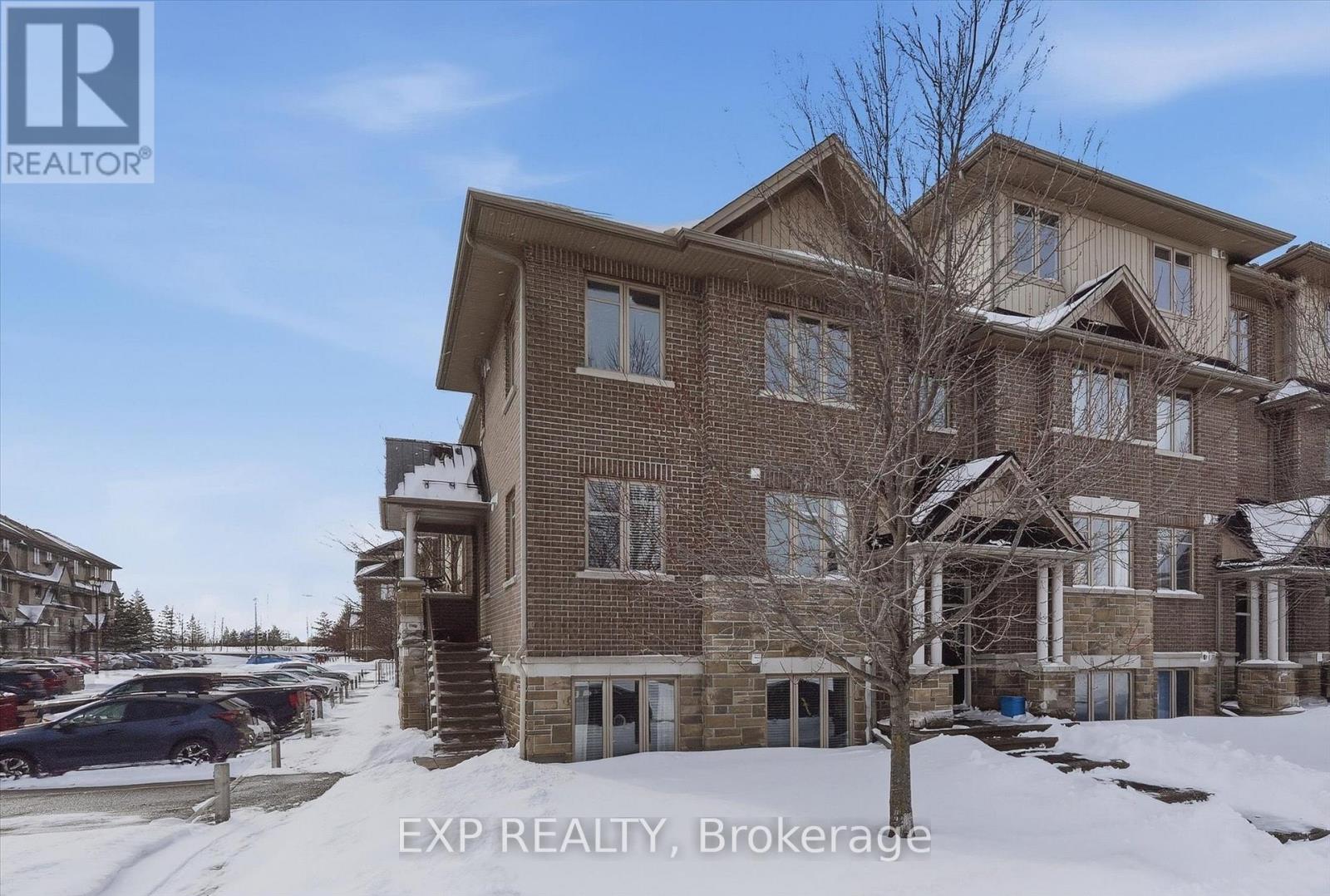 194 Hornchurch Lane, Ottawa, Ontario  K2J 2T3 - Photo 3 - X12817844