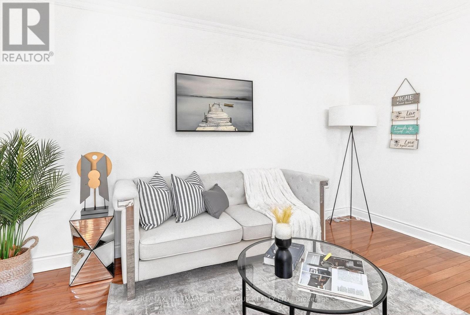 16 Archer Street, Toronto, Ontario  M6H 1J2 - Photo 10 - C12817854