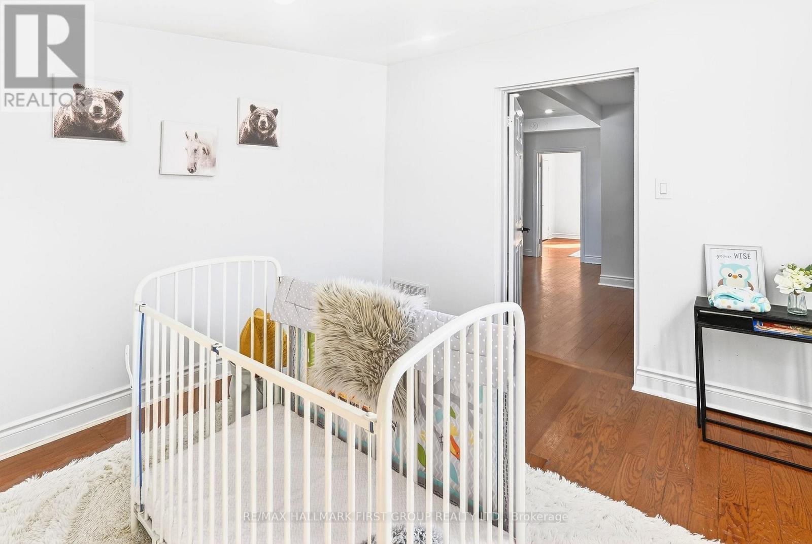 16 Archer Street, Toronto, Ontario  M6H 1J2 - Photo 20 - C12817854