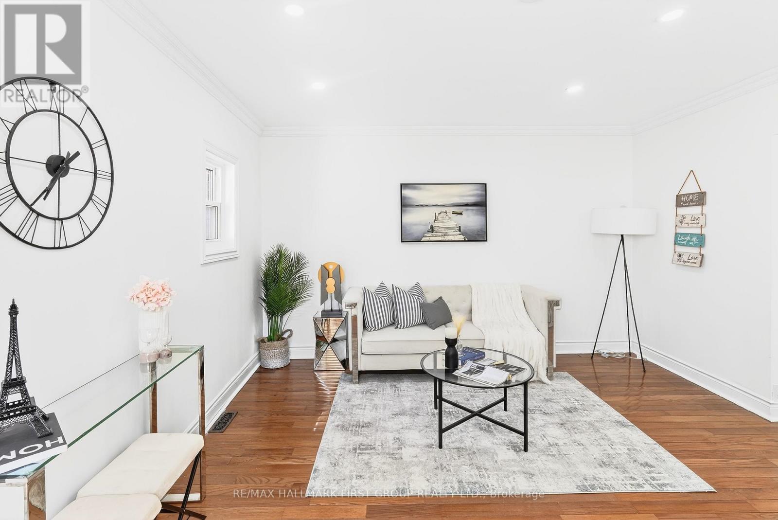 16 Archer Street, Toronto, Ontario  M6H 1J2 - Photo 9 - C12817854