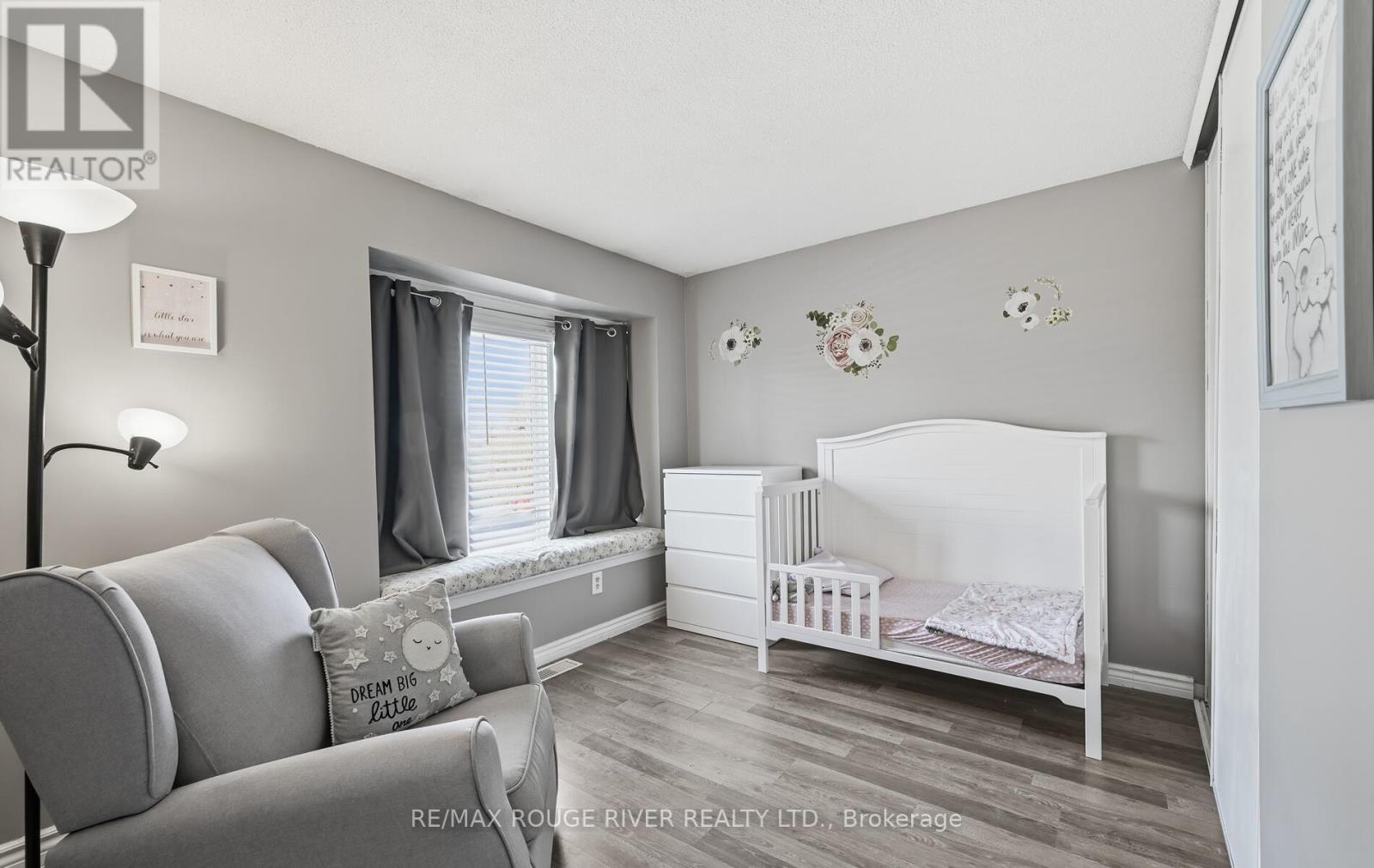 1201 Charlotte Circle, Pickering, Ontario  L1V 3P9 - Photo 19 - E12817850