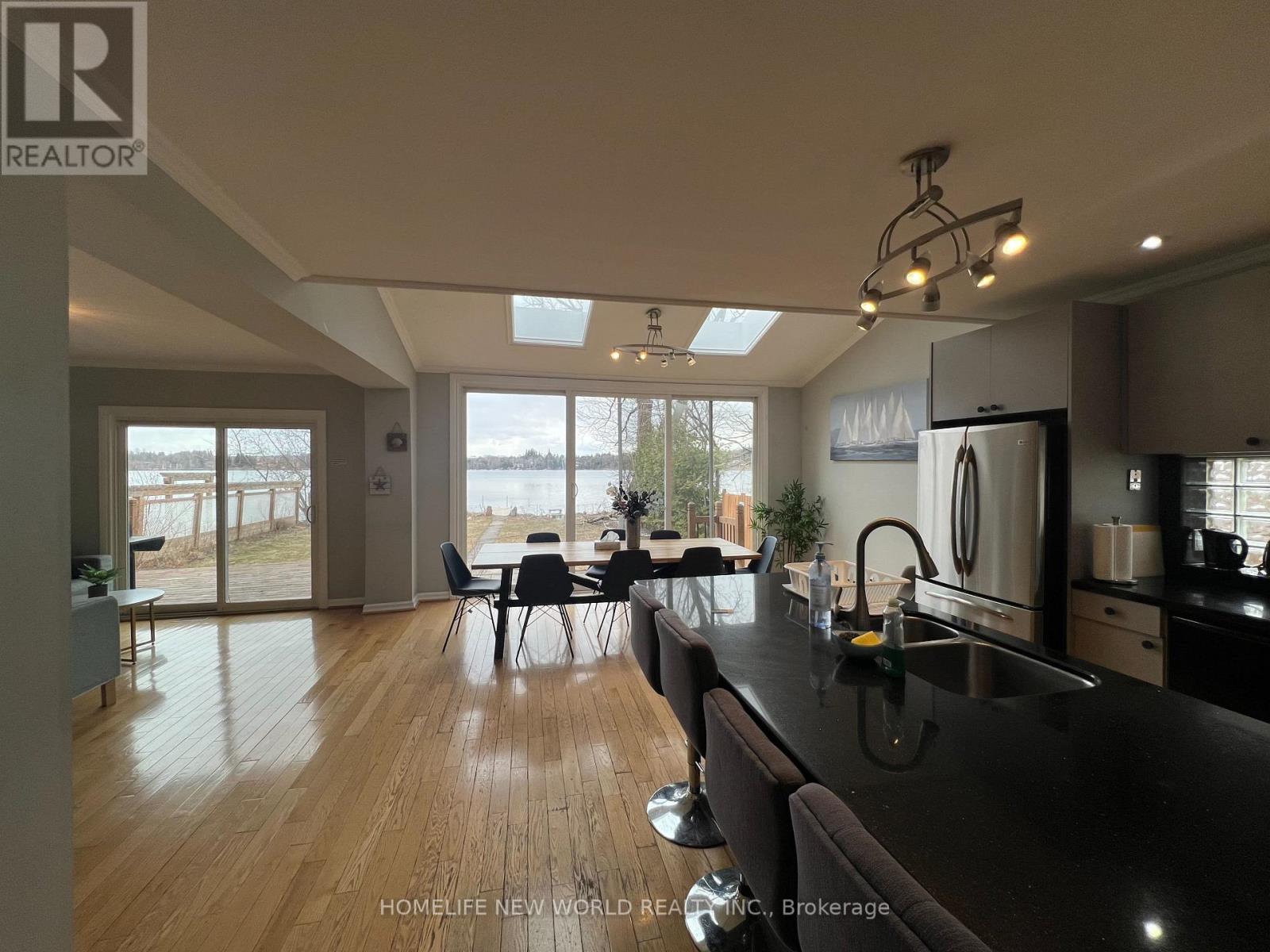 253 Lakeland Crescent, Richmond Hill (Oak Ridges Lake Wilcox), Ontario  L4E 3A6 - Photo 9 - N12817868