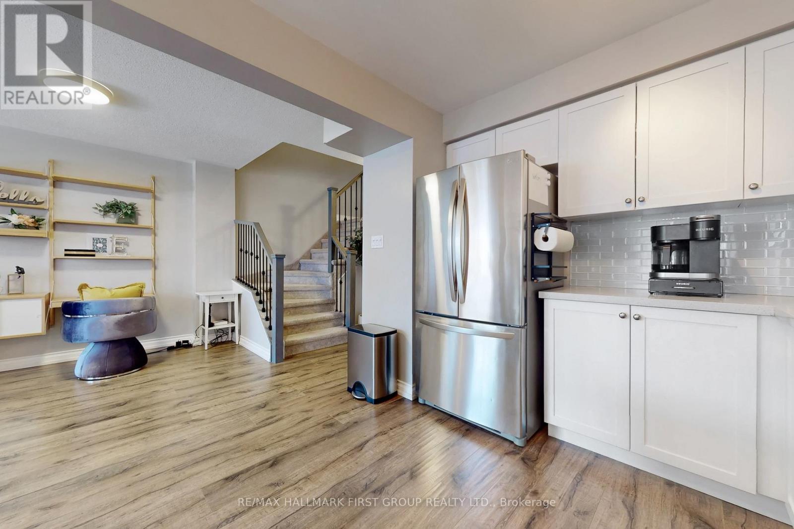 164 Lady May Drive, Whitby, Ontario  L1R 3M4 - Photo 7 - E12817890