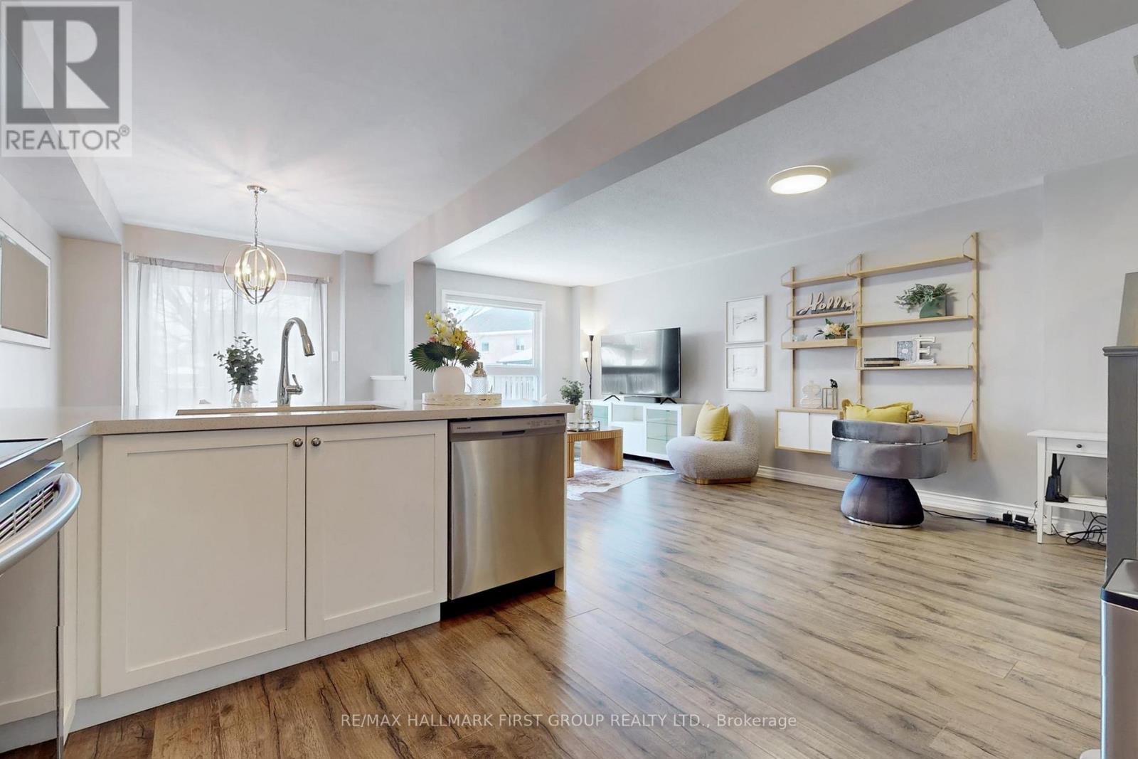 164 Lady May Drive, Whitby, Ontario  L1R 3M4 - Photo 8 - E12817890