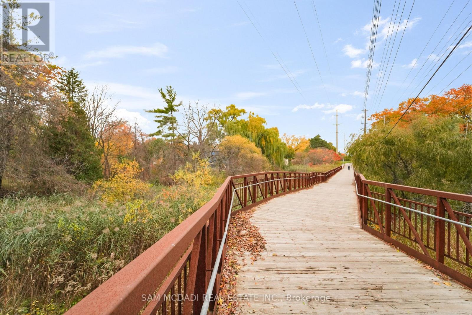 1310 Ravine Drive, Mississauga, Ontario  L5J 3E5 - Photo 13 - W12817846