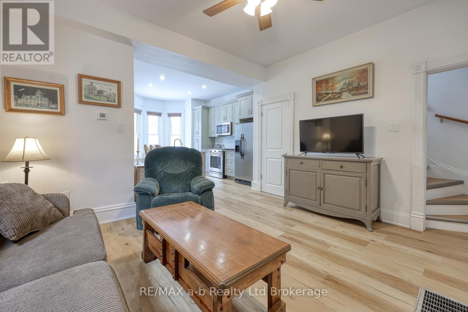 550 Mary Street, Woodstock, Ontario  N4S 4S9 - Photo 10 - X12817906