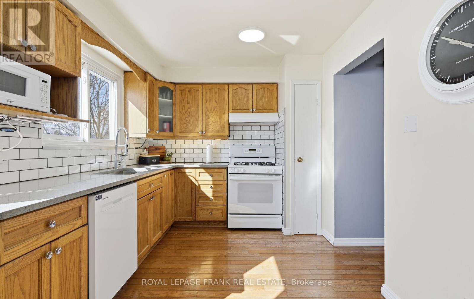 19 - 222 Pearson Street, Oshawa, Ontario  L1G 7C6 - Photo 11 - E12817912