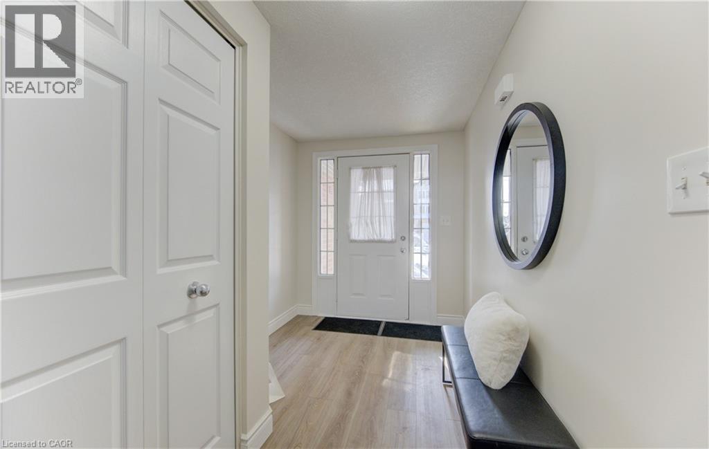 68 Max Becker Drive, Kitchener, Ontario  N2E 3V8 - Photo 4 - 40806902