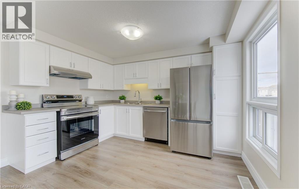 68 Max Becker Drive, Kitchener, Ontario  N2E 3V8 - Photo 8 - 40806902