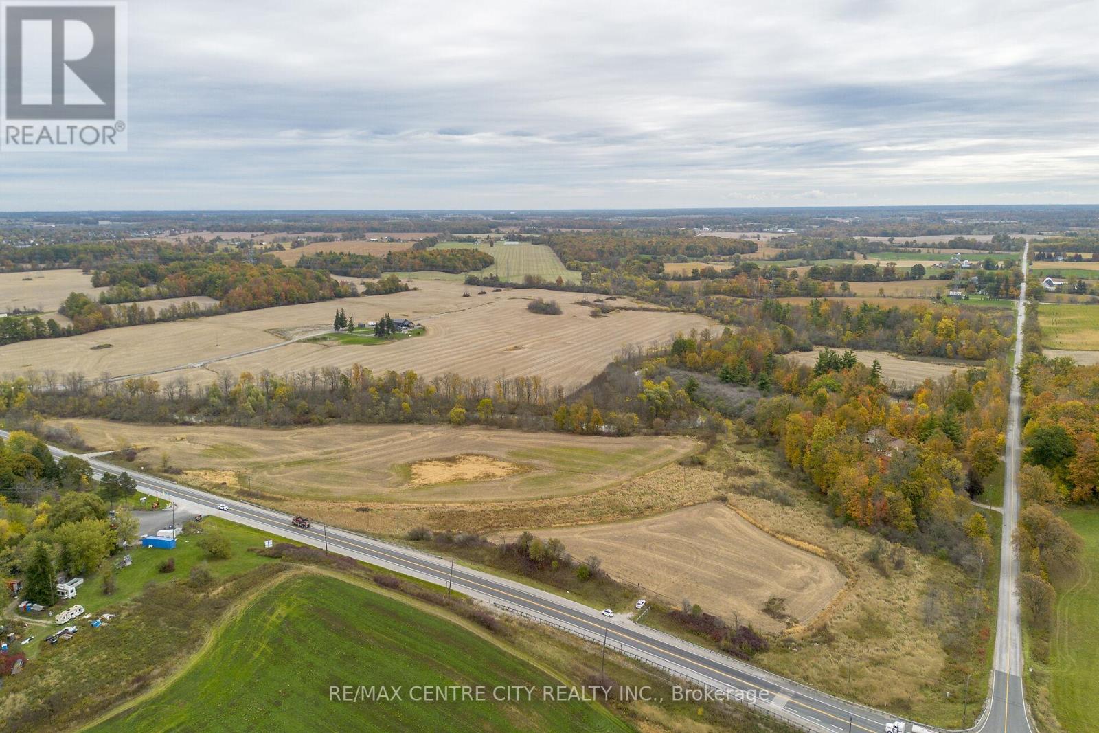 5300 Highway 6, Haldimand, Ontario  N3W 2A2 - Photo 4 - X12817936