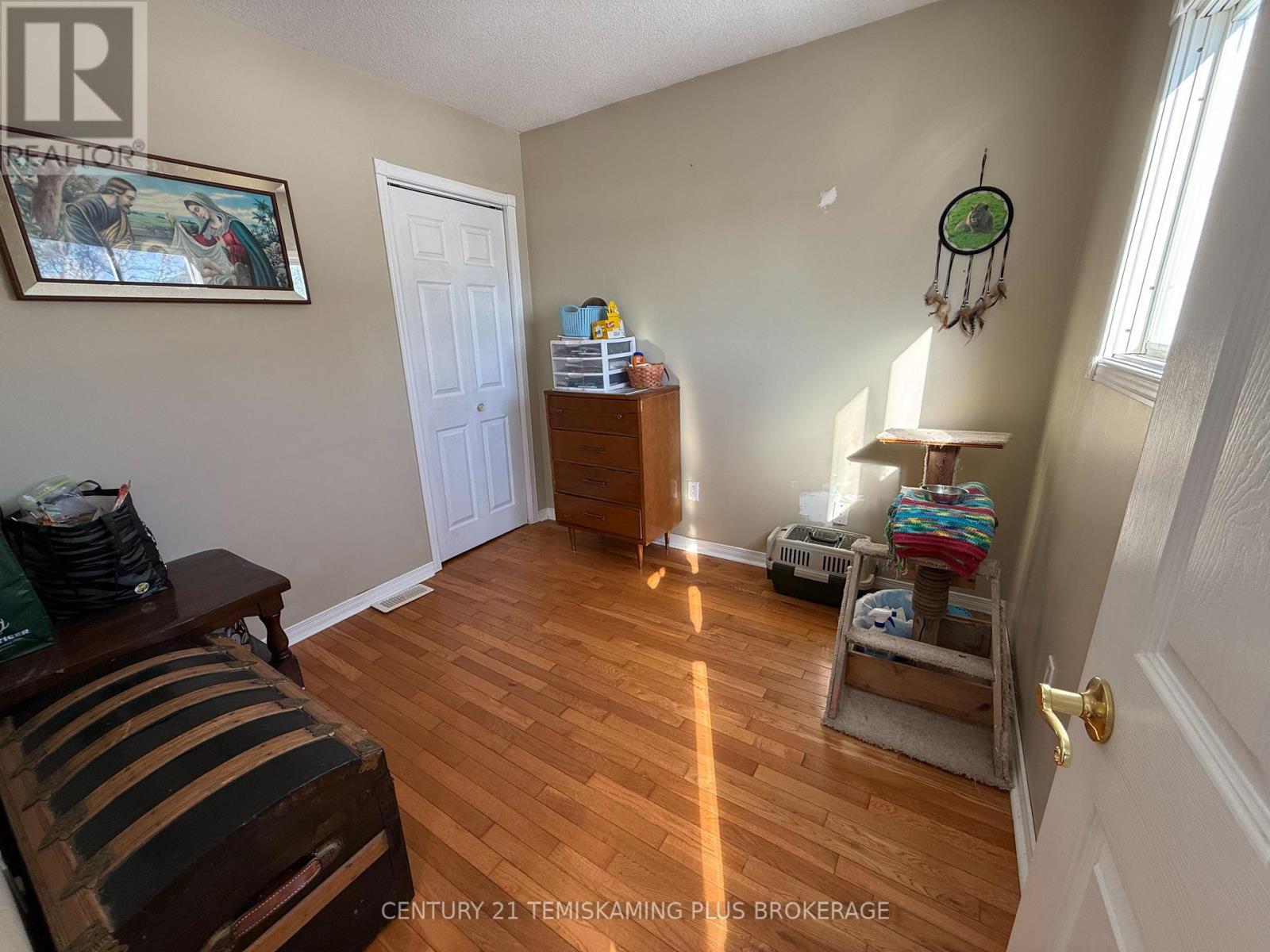 60 Woods Street, Kirkland Lake, Ontario  P0J 1P0 - Photo 14 - T12817908