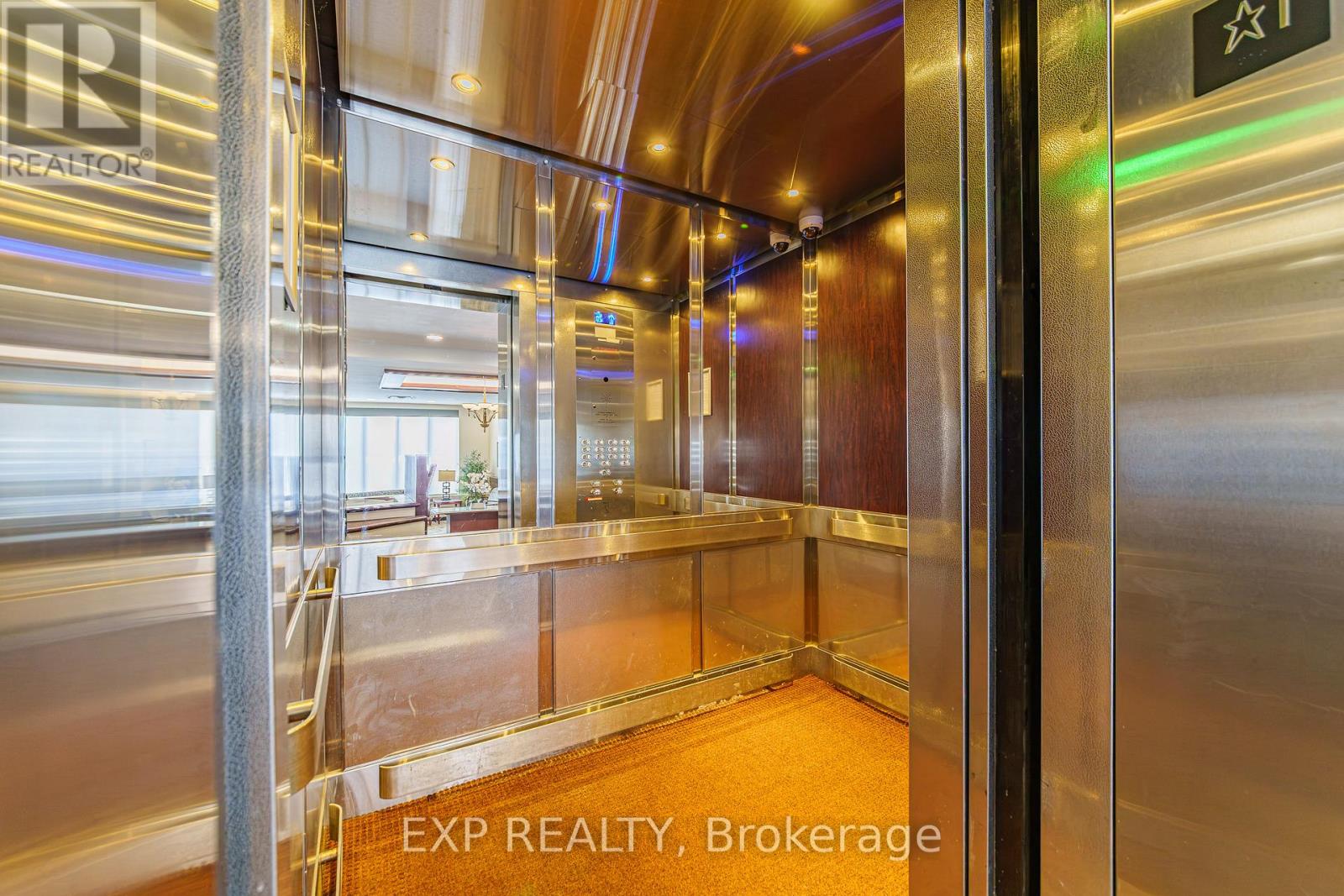 1610 - 200 Lafontaine Avenue, Ottawa, Ontario  K1L 8K8 - Photo 6 - X12817920