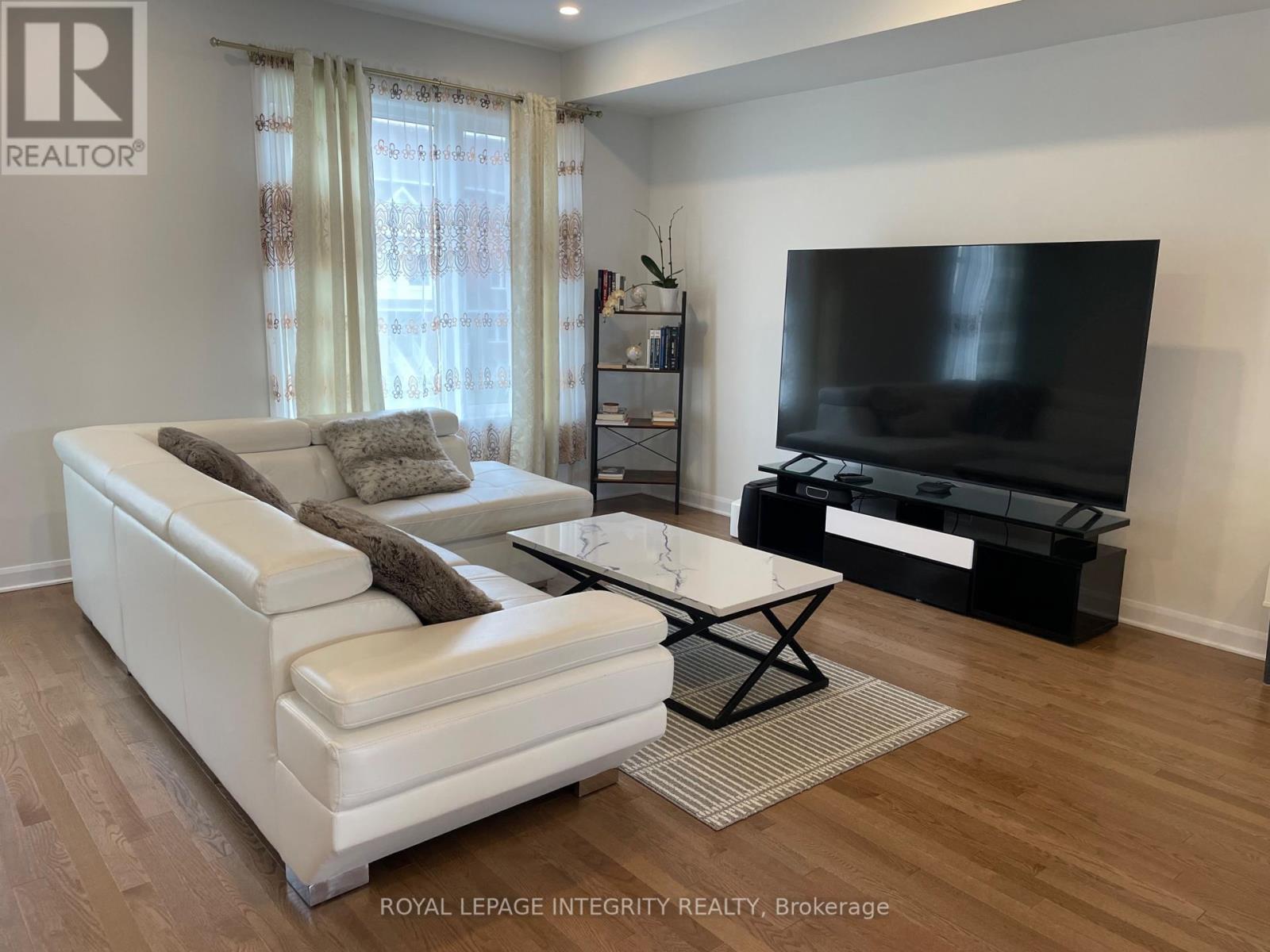 51 Lakepointe Drive, Ottawa, Ontario  K4A 3W6 - Photo 14 - X12817934