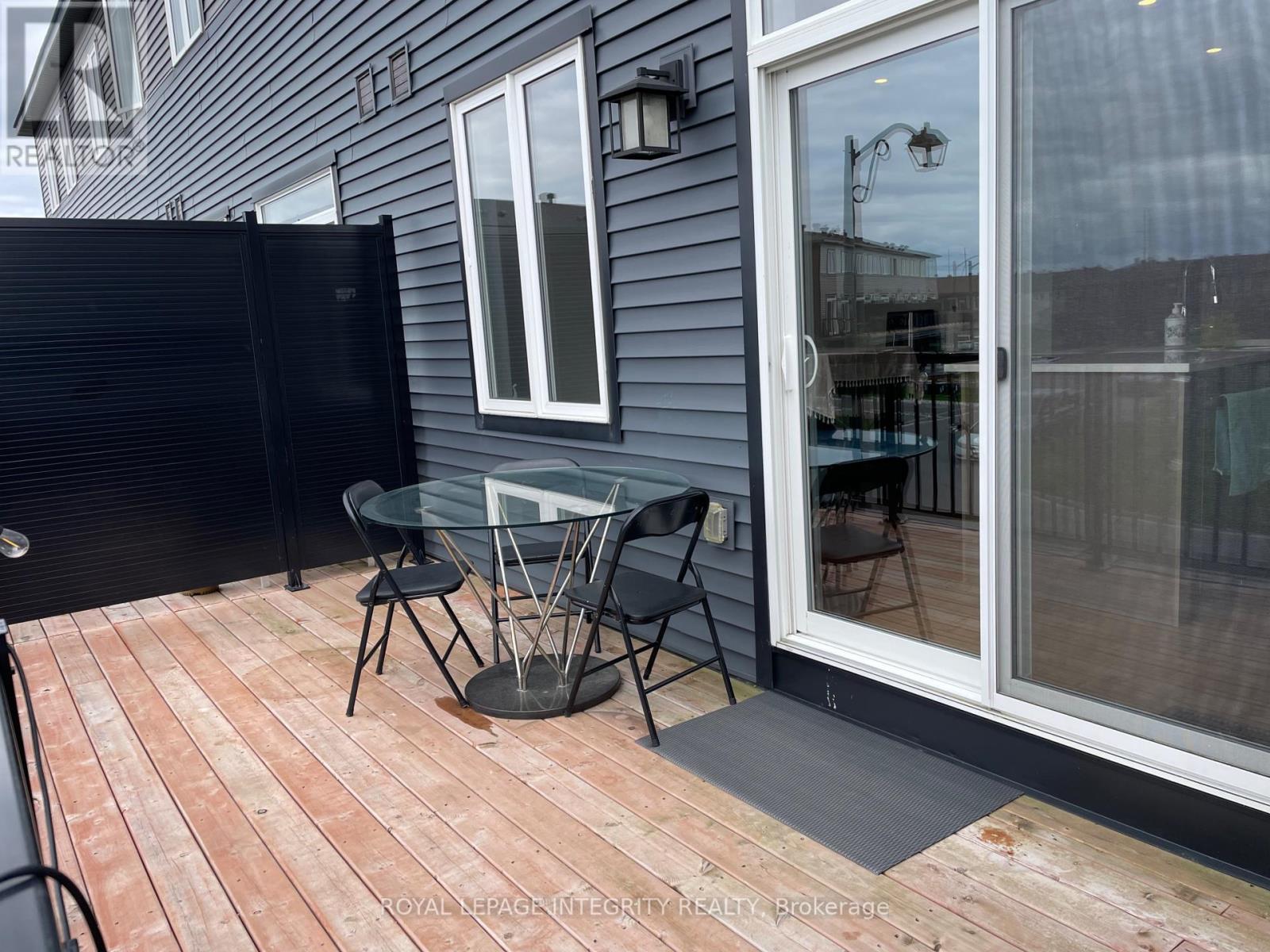 51 Lakepointe Drive, Ottawa, Ontario  K4A 3W6 - Photo 22 - X12817934