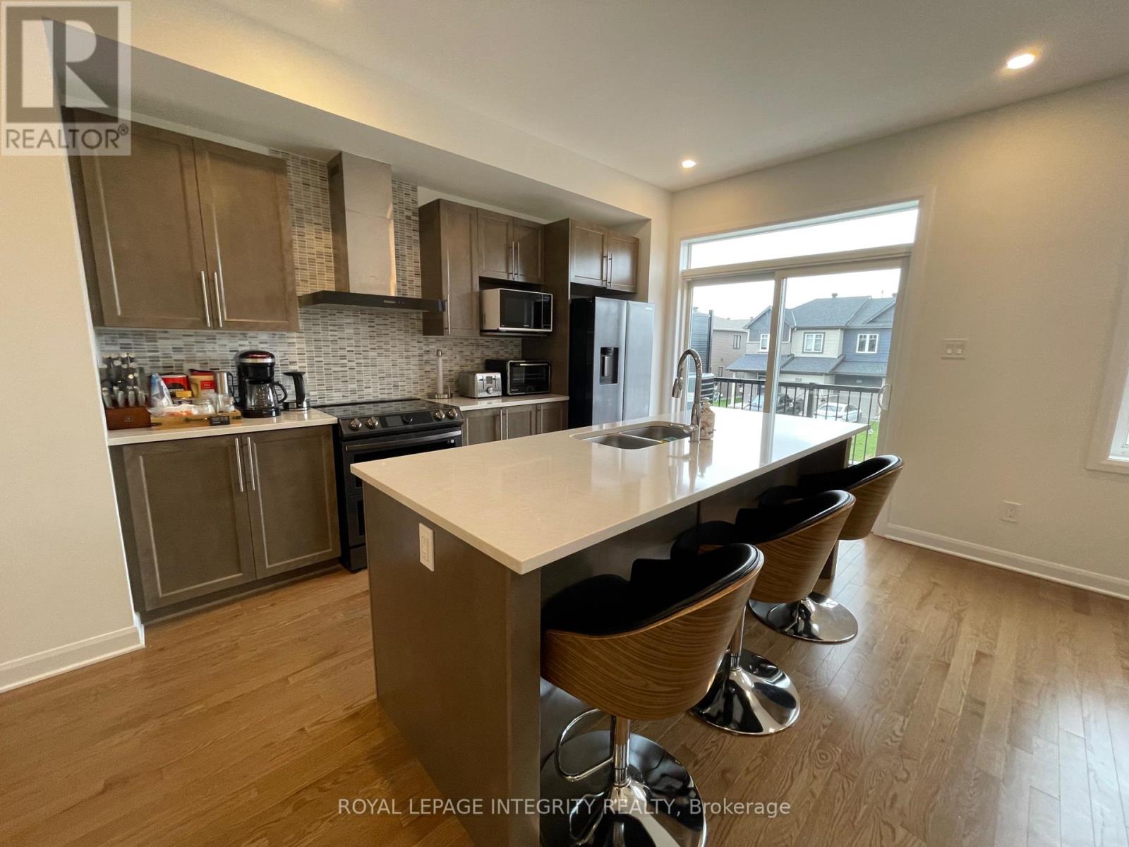 51 Lakepointe Drive, Ottawa, Ontario  K4A 3W6 - Photo 7 - X12817934