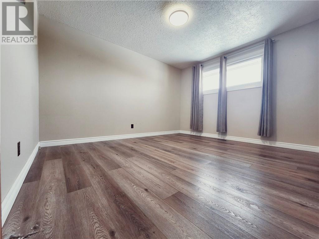 9 Falcon Street, Chelmsford, Ontario  P0M 1L0 - Photo 11 - 2126554