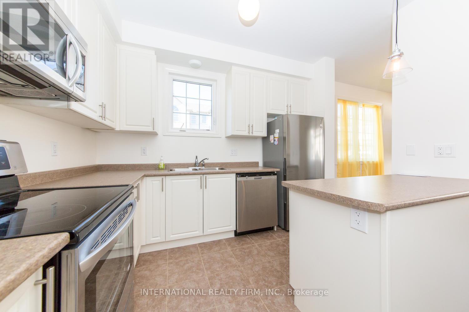 180 Mcbride Avenue, Clarington, Ontario  L1C 0J4 - Photo 11 - E12817916