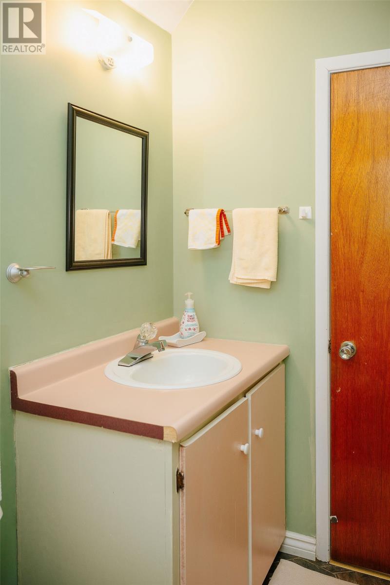 6 Kent Place, Gander, Newfoundland & Labrador  A1V 2E9 - Photo 38 - 1294736