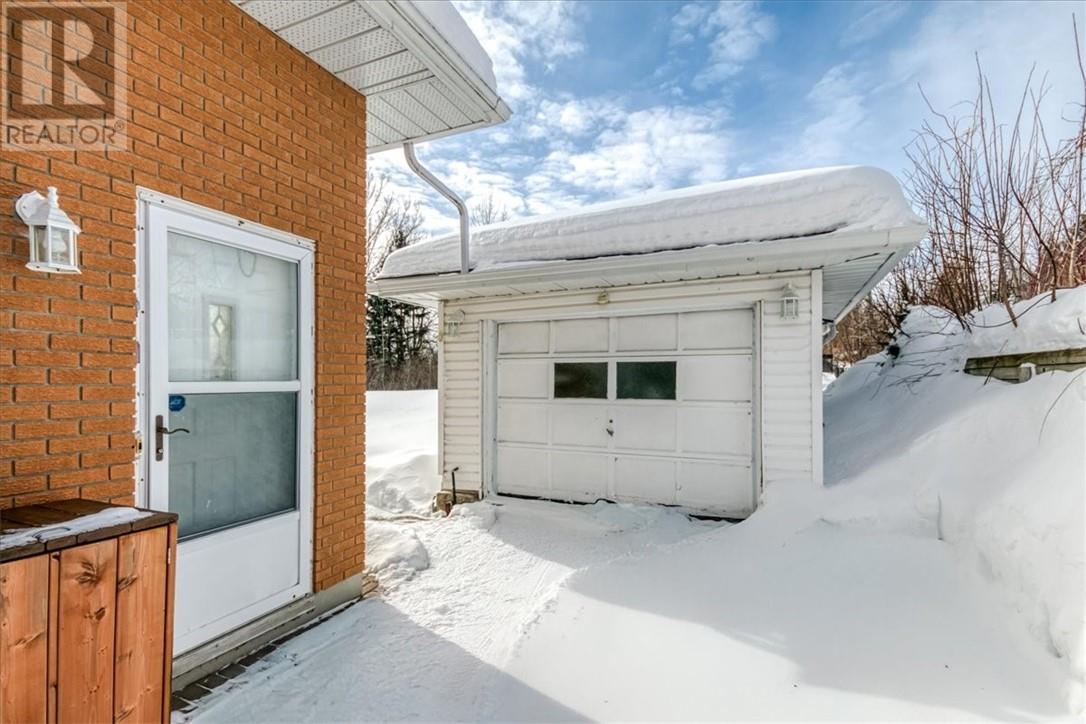 147 Cranbrook Crescent, Sudbury, Ontario  P3E 2N4 - Photo 5 - 2126523