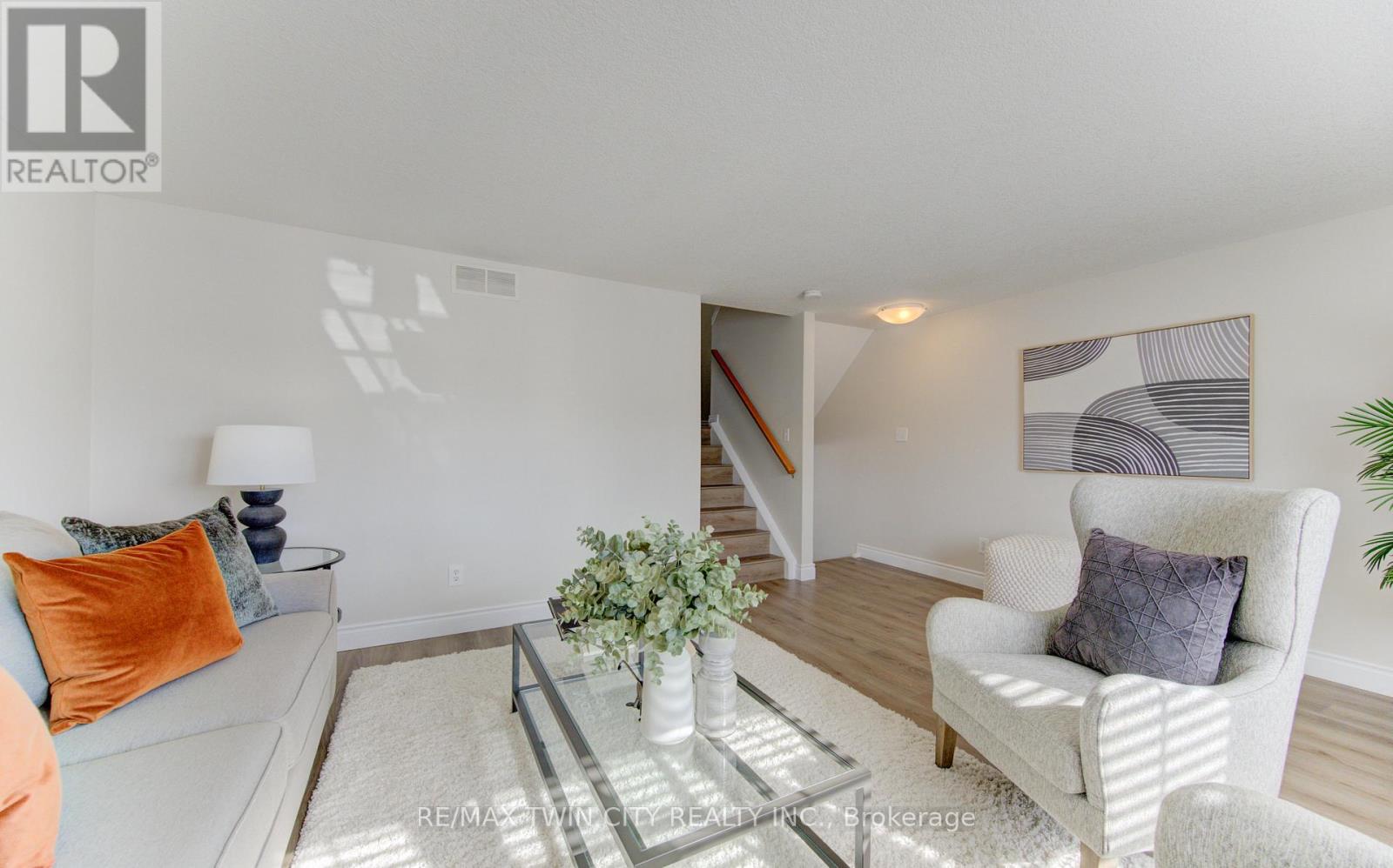 68 Max Becker Drive, Kitchener, Ontario  N2E 3V8 - Photo 21 - X12817900