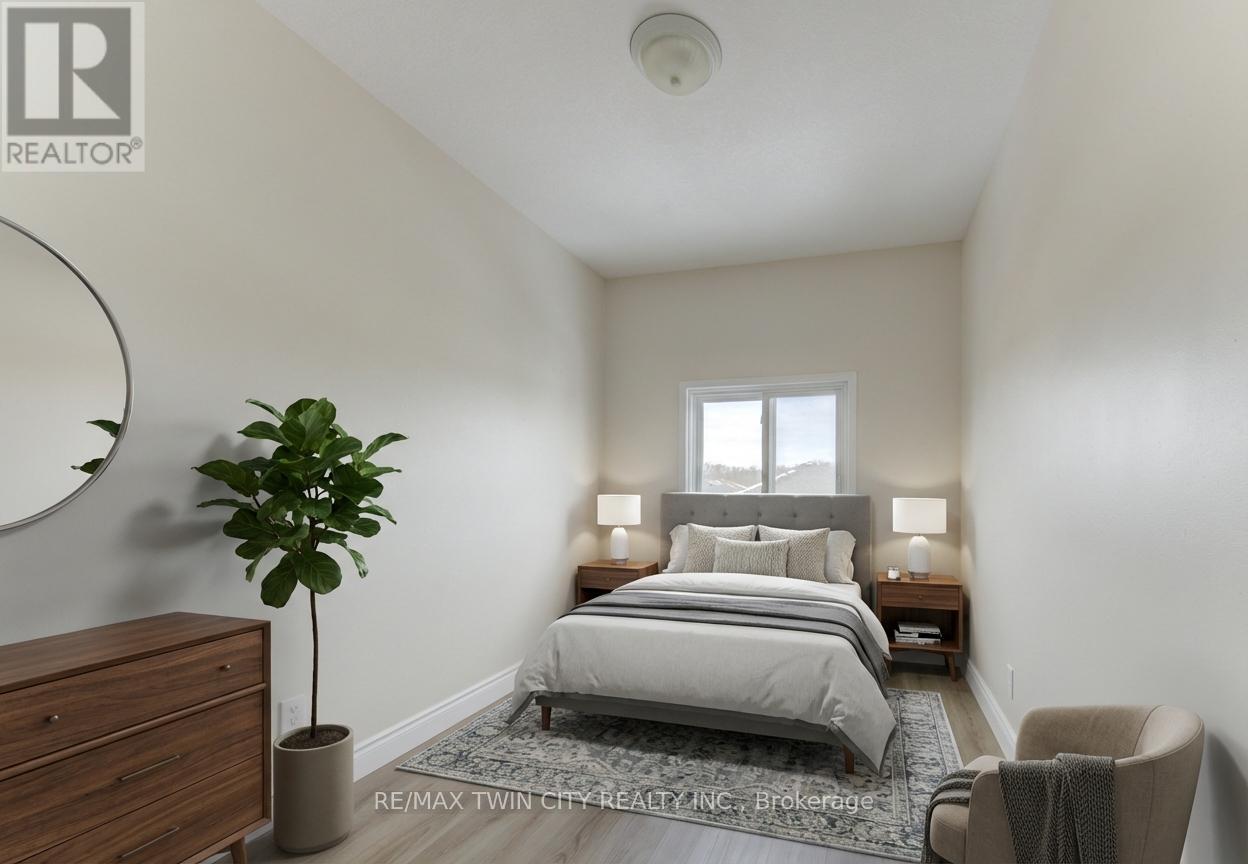 68 Max Becker Drive, Kitchener, Ontario  N2E 3V8 - Photo 30 - X12817900