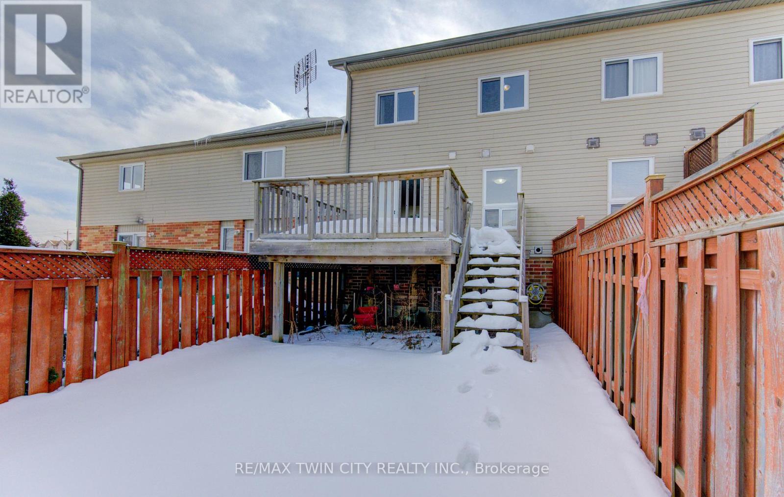 68 Max Becker Drive, Kitchener, Ontario  N2E 3V8 - Photo 39 - X12817900