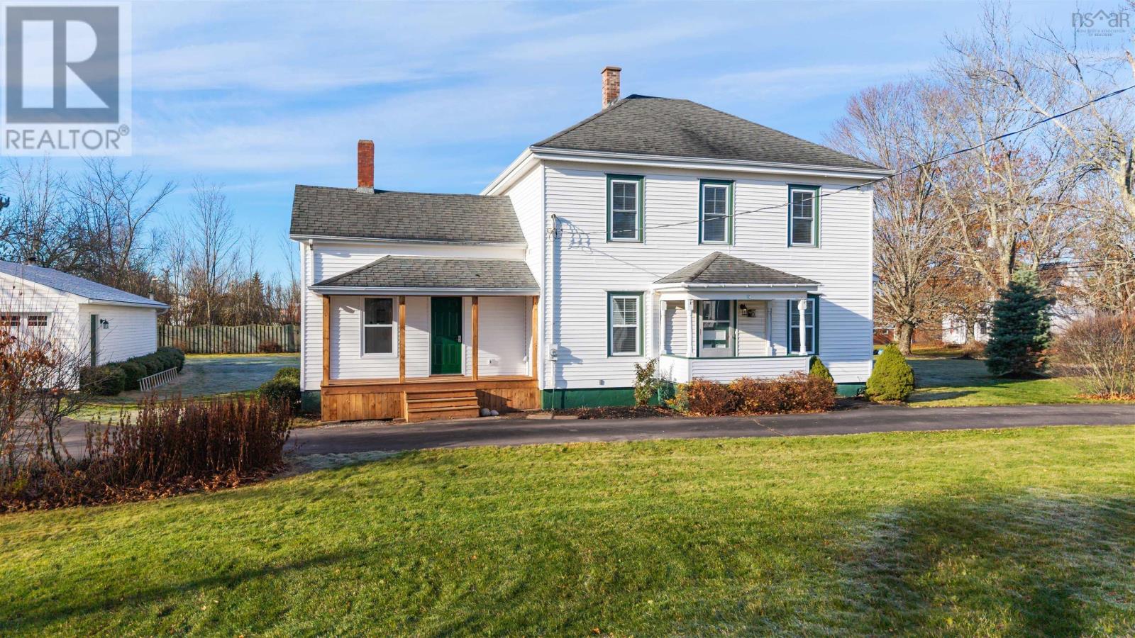 6 Hamilton Avenue, Brookfield, Nova Scotia