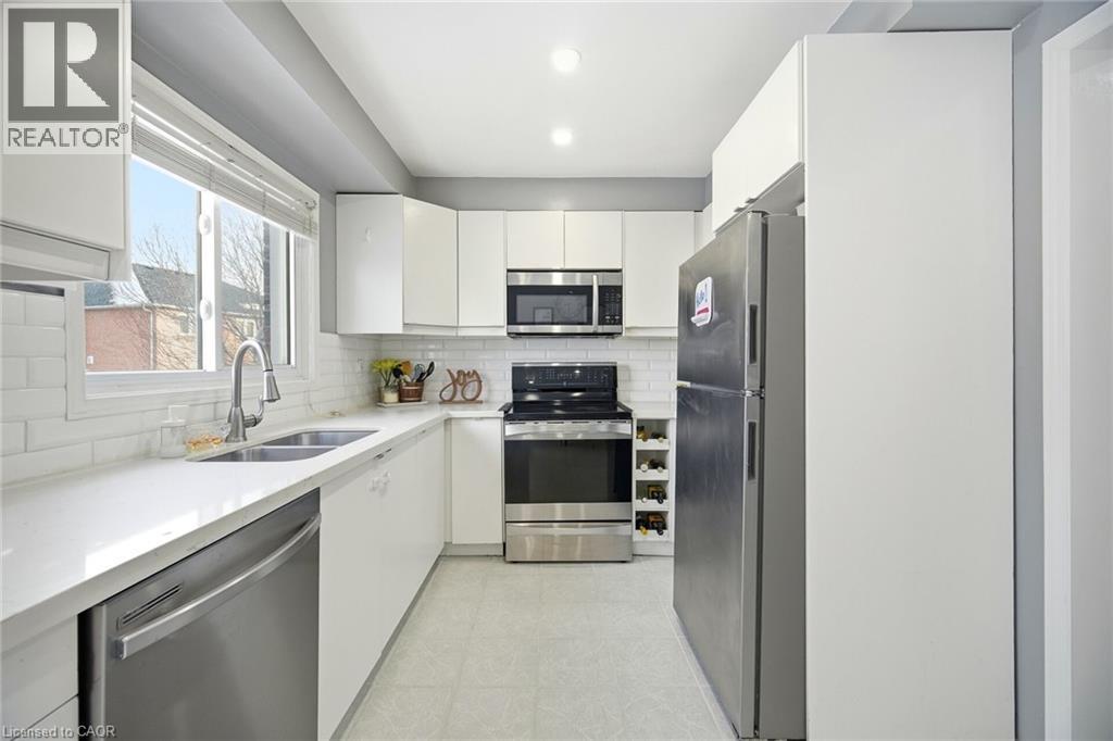 21 Palmolive Street, Brampton, Ontario  L6R 1P5 - Photo 9 - 40804574