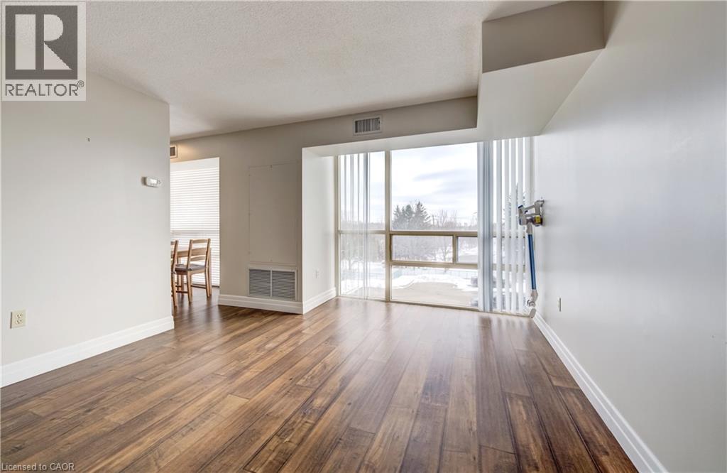 55 Blue Springs Drive Unit# 413, Waterloo, Ontario  N2J 4T3 - Photo 8 - 40806848