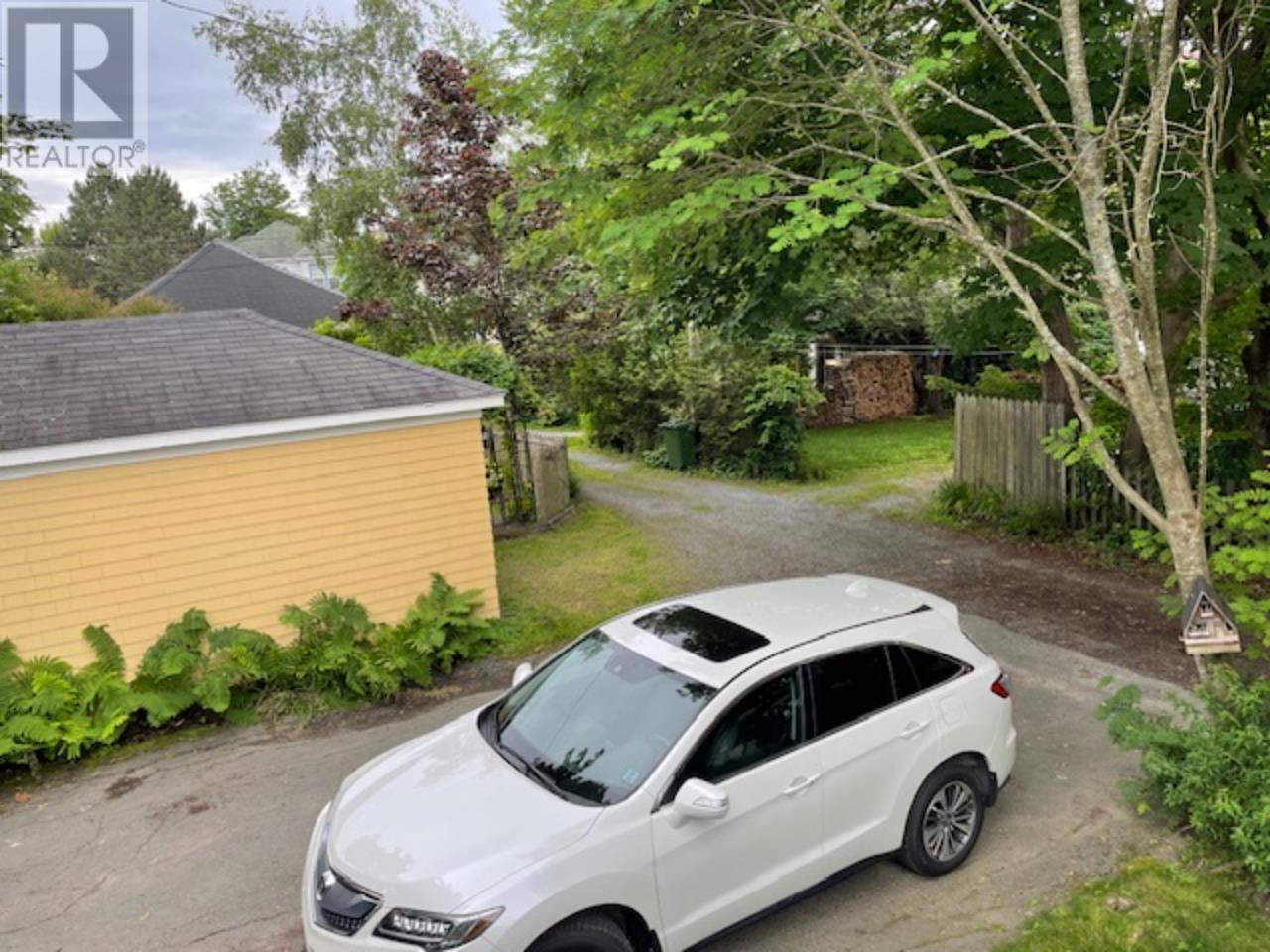 1588 Chestnut Street, Halifax, Nova Scotia  B3H 3T2 - Photo 25 - 202603226