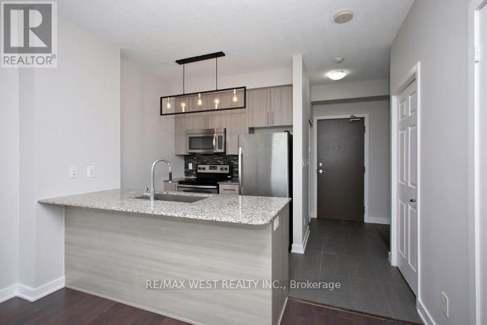 3105 - 4099 Brickstone Mews, Mississauga, Ontario  L5B 3M8 - Photo 9 - W12817140