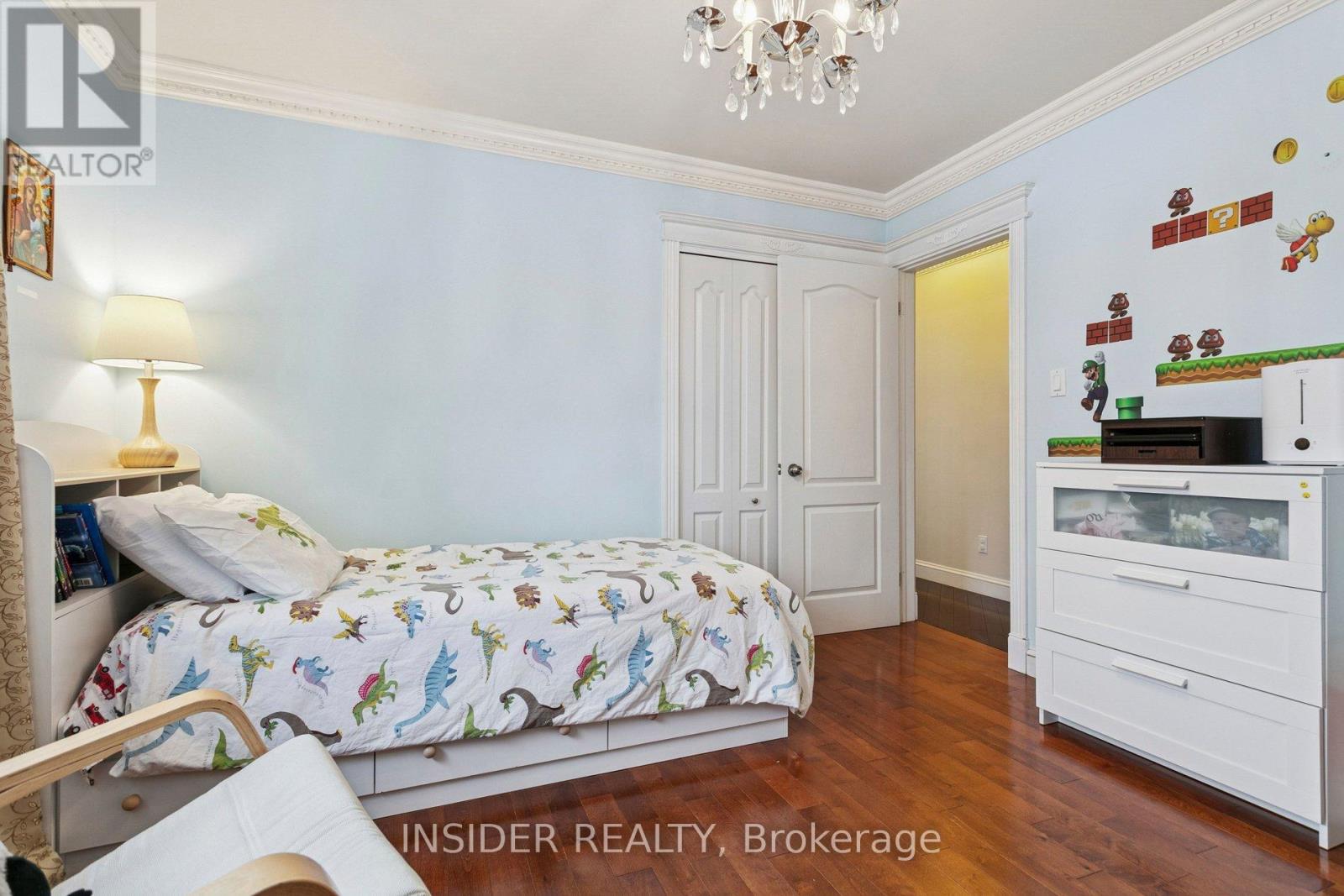 2078 Stanfield Road, Mississauga, Ontario  L4Y 1R5 - Photo 18 - W12814058