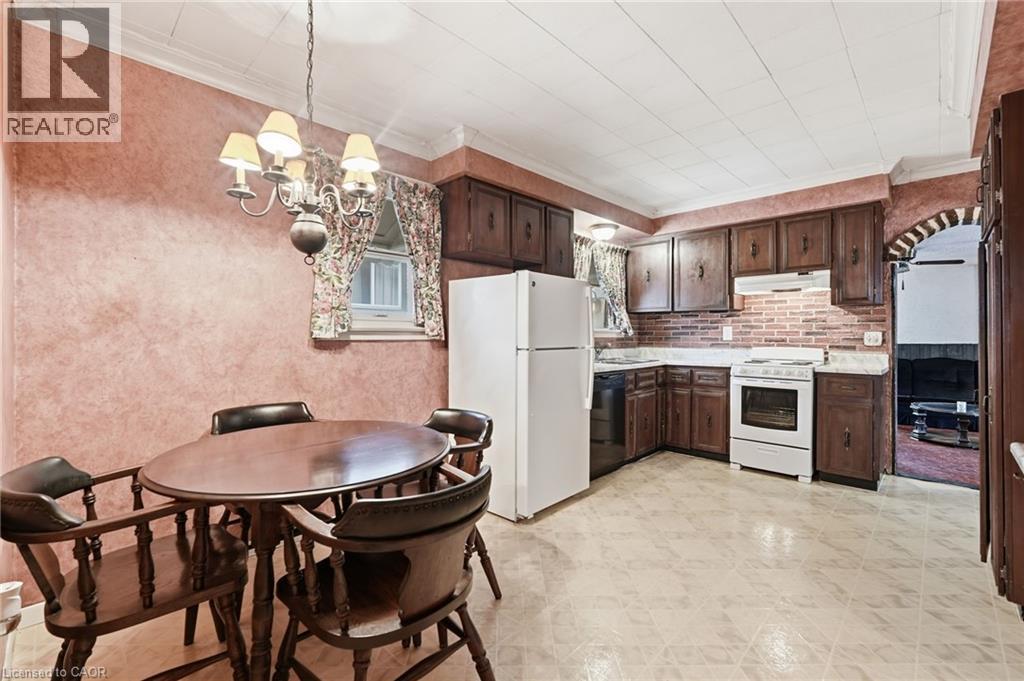 251 Brucedale Avenue E, Hamilton, Ontario  L9A 1P5 - Photo 6 - 40805354