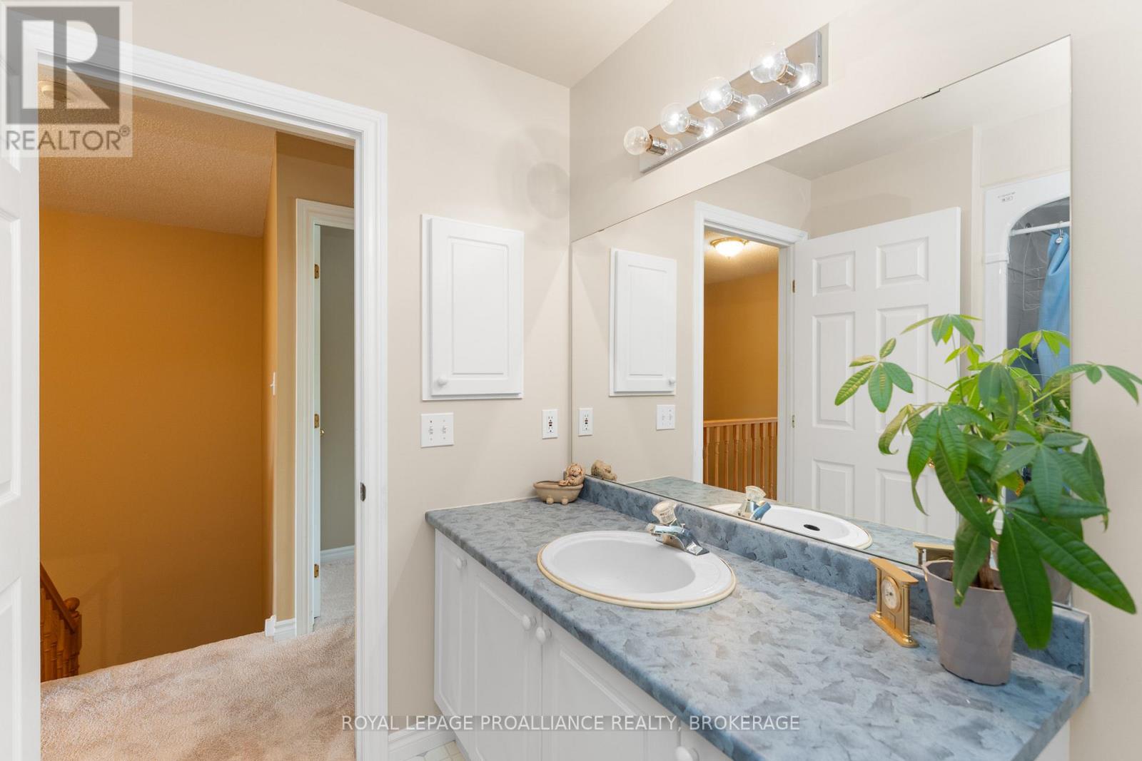 39 Mowat Avenue, Kingston (Central City West), Ontario  K7M 8Y8 - Photo 24 - X12817964