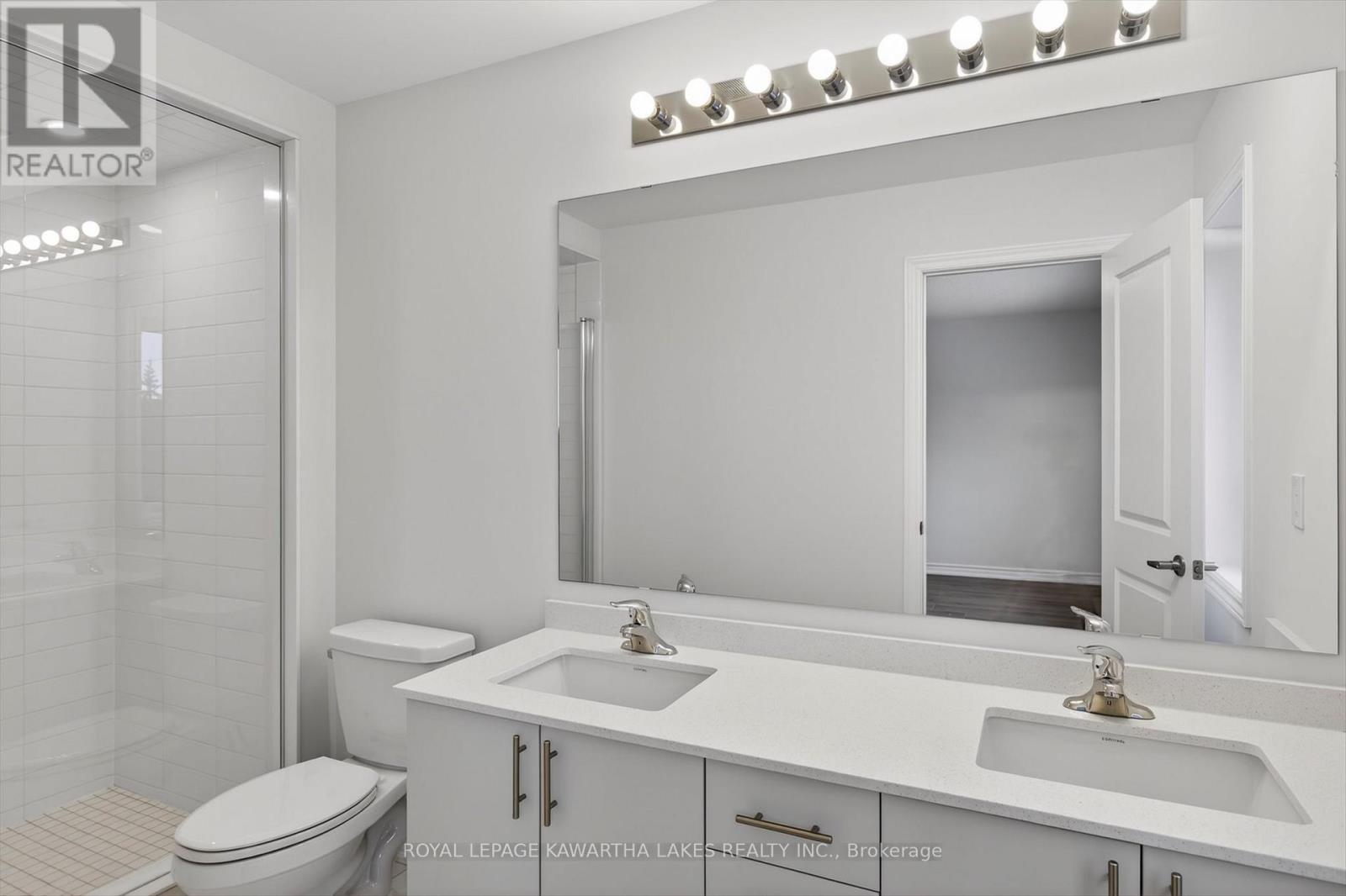 77 Watts Mew, Kawartha Lakes (Lindsay), Ontario  K9V 0T3 - Photo 28 - X12817954