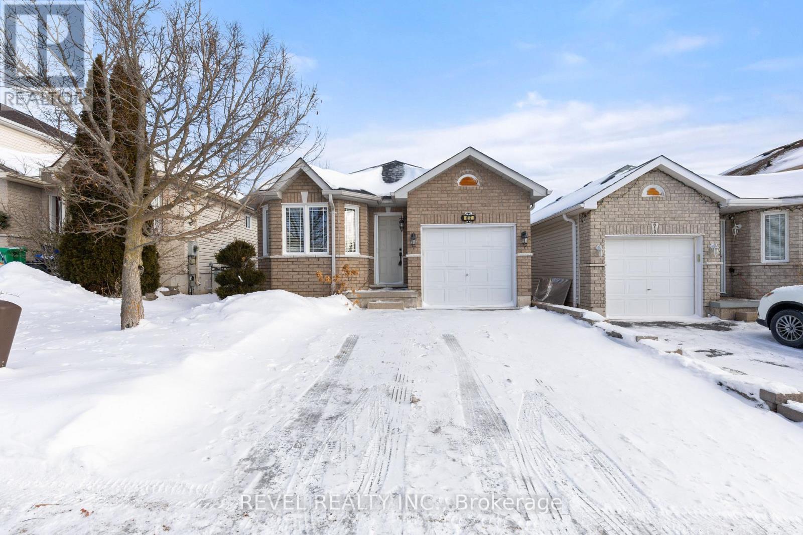 617 Clancy Crescent, Peterborough, Ontario  K9K 2S2 - Photo 3 - X12818018