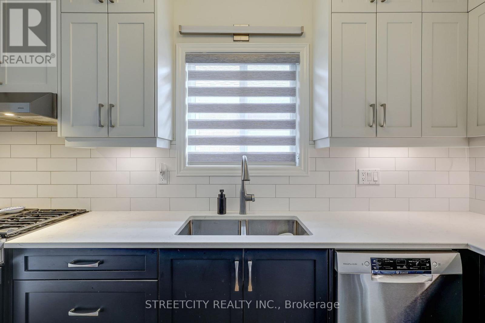 44 Rosethorn Court, St. Thomas, Ontario  N5R 6C9 - Photo 11 - X12817946