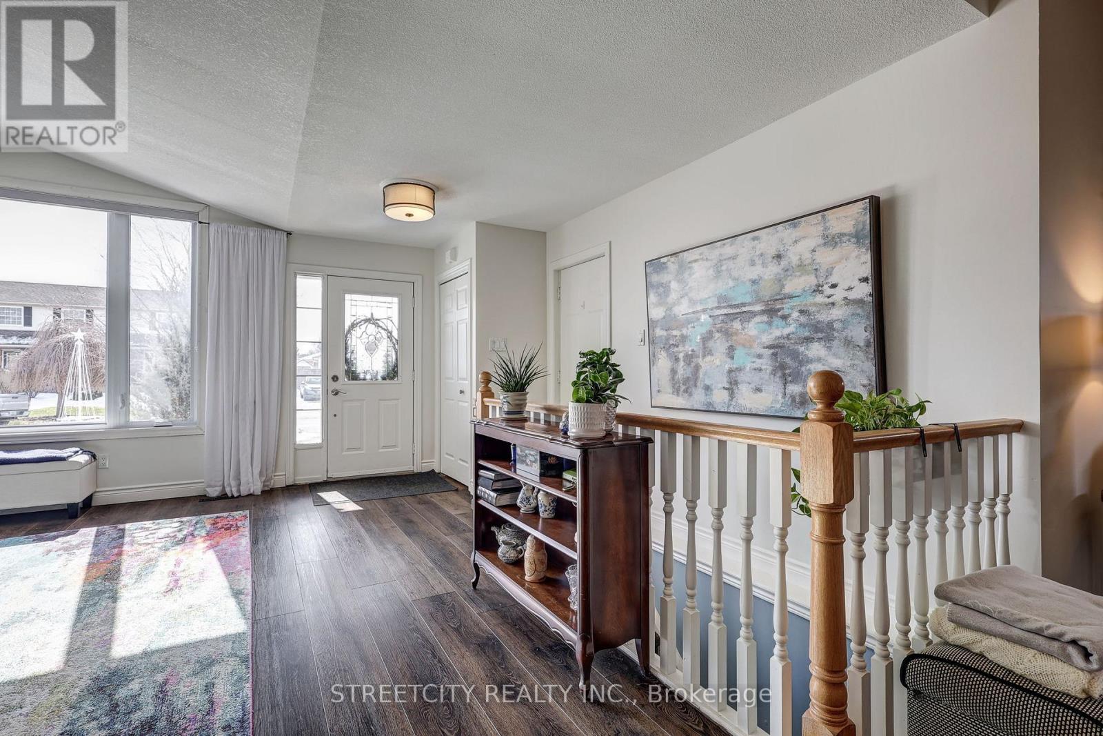 44 Rosethorn Court, St. Thomas, Ontario  N5R 6C9 - Photo 6 - X12817946