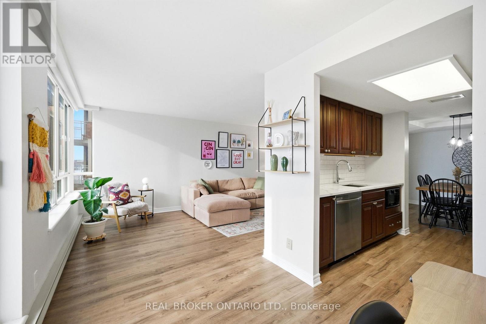 703 - 100 Grant Carman Drive, Ottawa, Ontario  K2E 8B8 - Photo 12 - X12818056