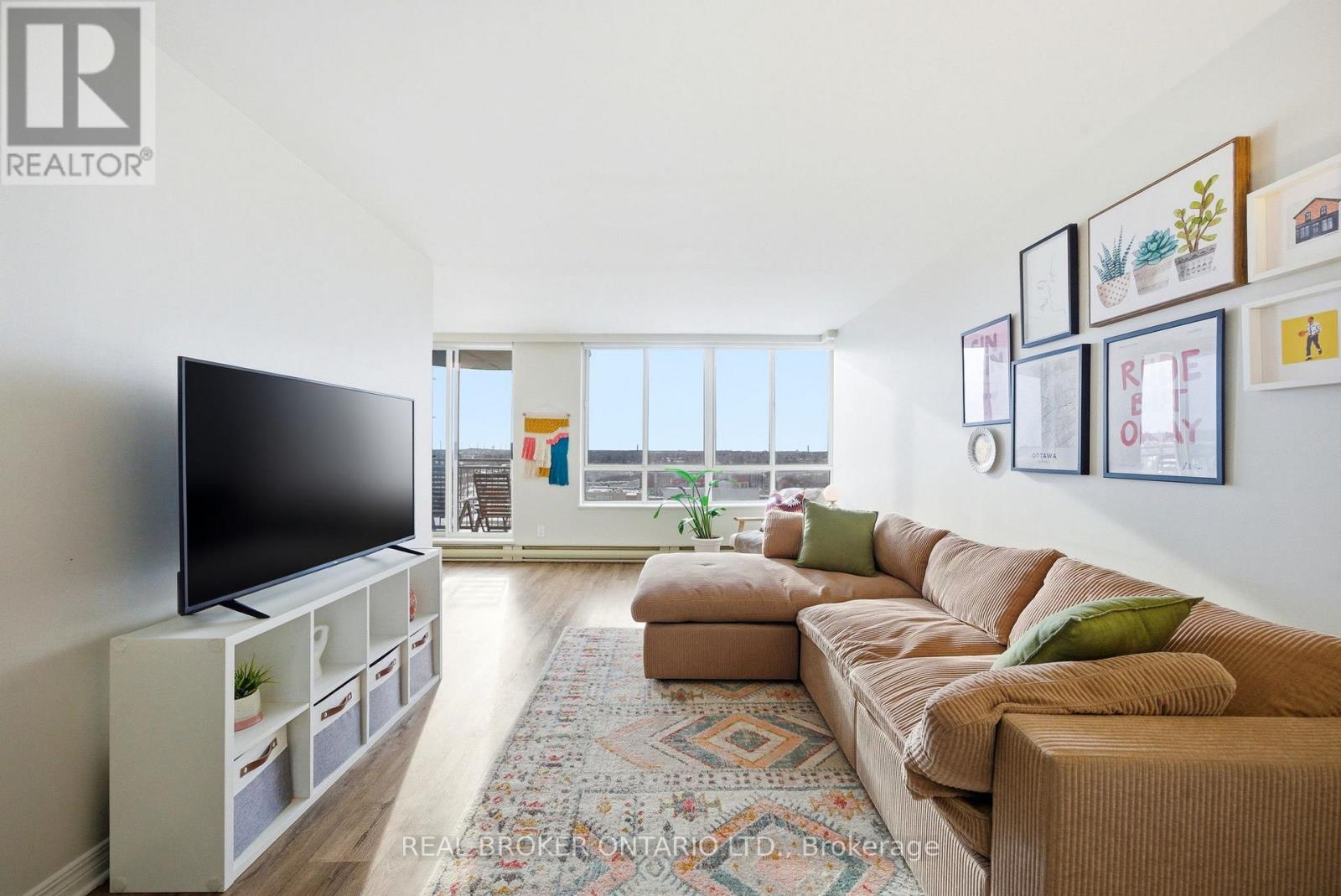 703 - 100 Grant Carman Drive, Ottawa, Ontario  K2E 8B8 - Photo 5 - X12818056