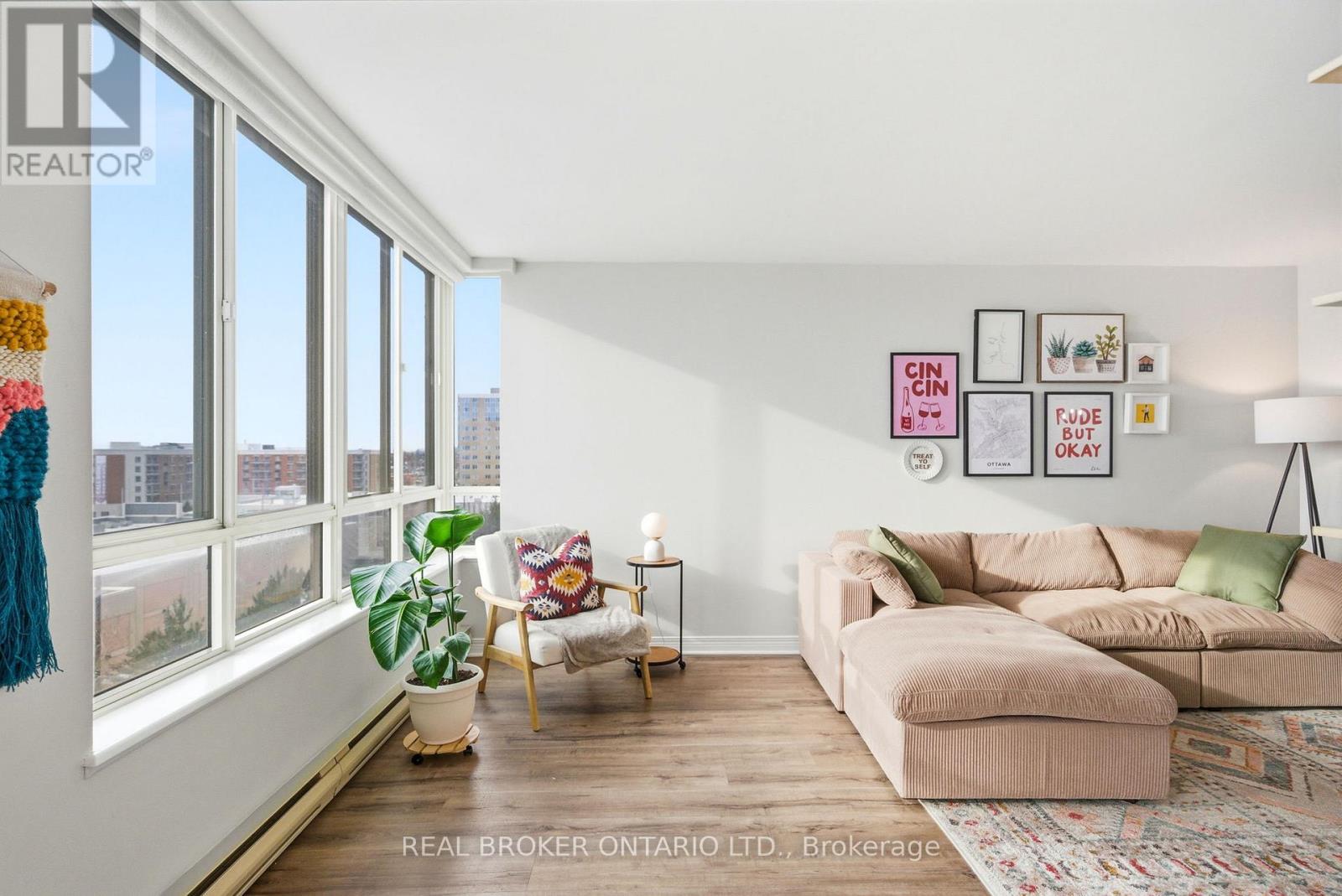 703 - 100 Grant Carman Drive, Ottawa, Ontario  K2E 8B8 - Photo 8 - X12818056