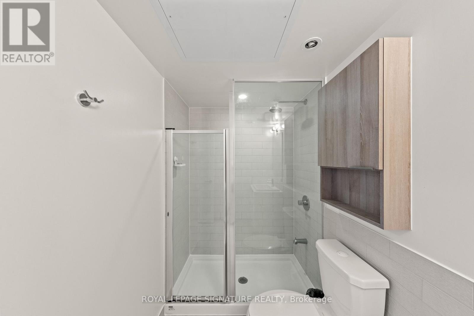 2007 - 6 Sonic Way, Toronto, Ontario  M3C 0P1 - Photo 32 - C12817982