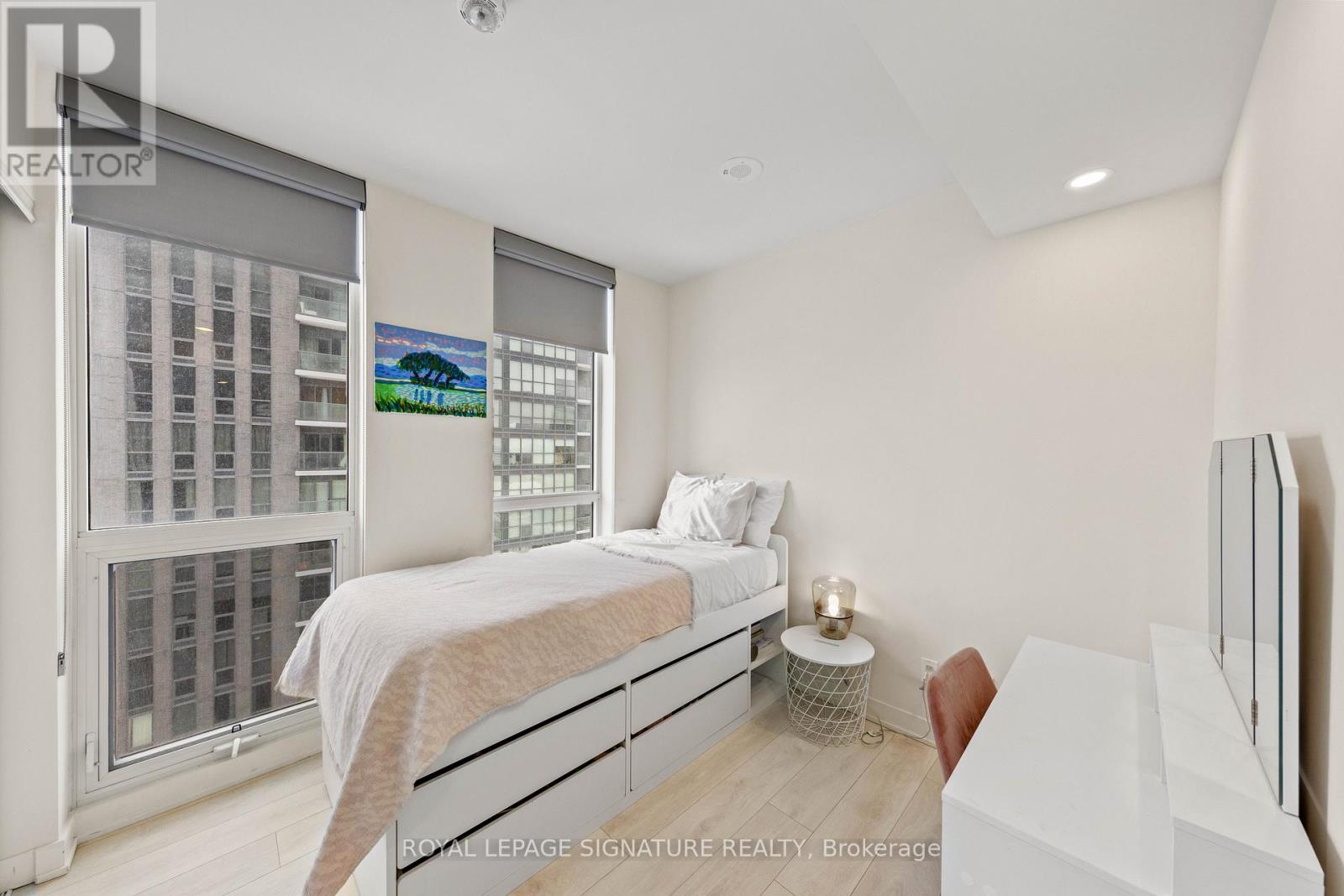 2007 - 6 Sonic Way, Toronto, Ontario  M3C 0P1 - Photo 34 - C12817982