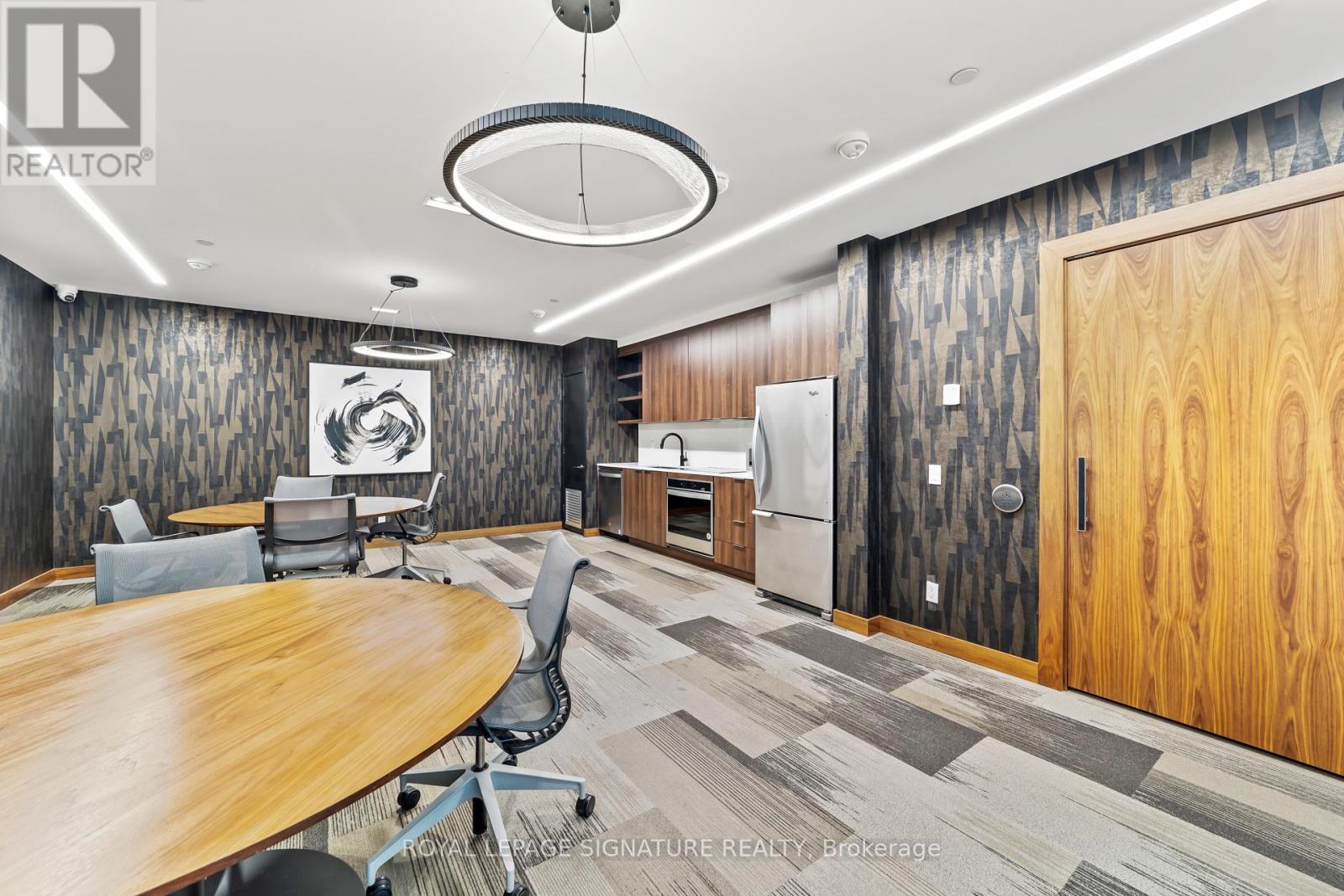 2007 - 6 Sonic Way, Toronto, Ontario  M3C 0P1 - Photo 45 - C12817982