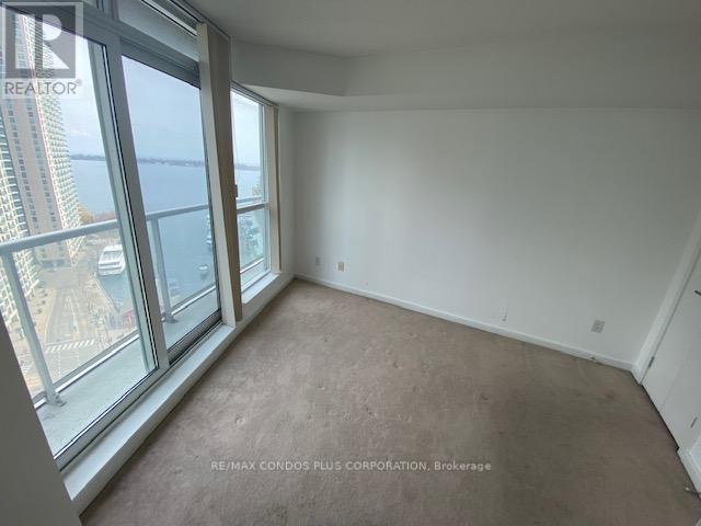 1905 - 8 York Street, Toronto, Ontario  M5J 2Y2 - Photo 10 - C12817996