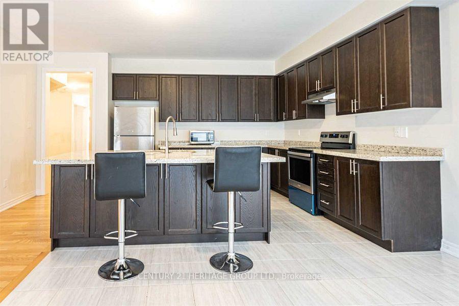 959 Larter Street, Innisfil, Ontario  L9S 0A8 - Photo 7 - N12817974