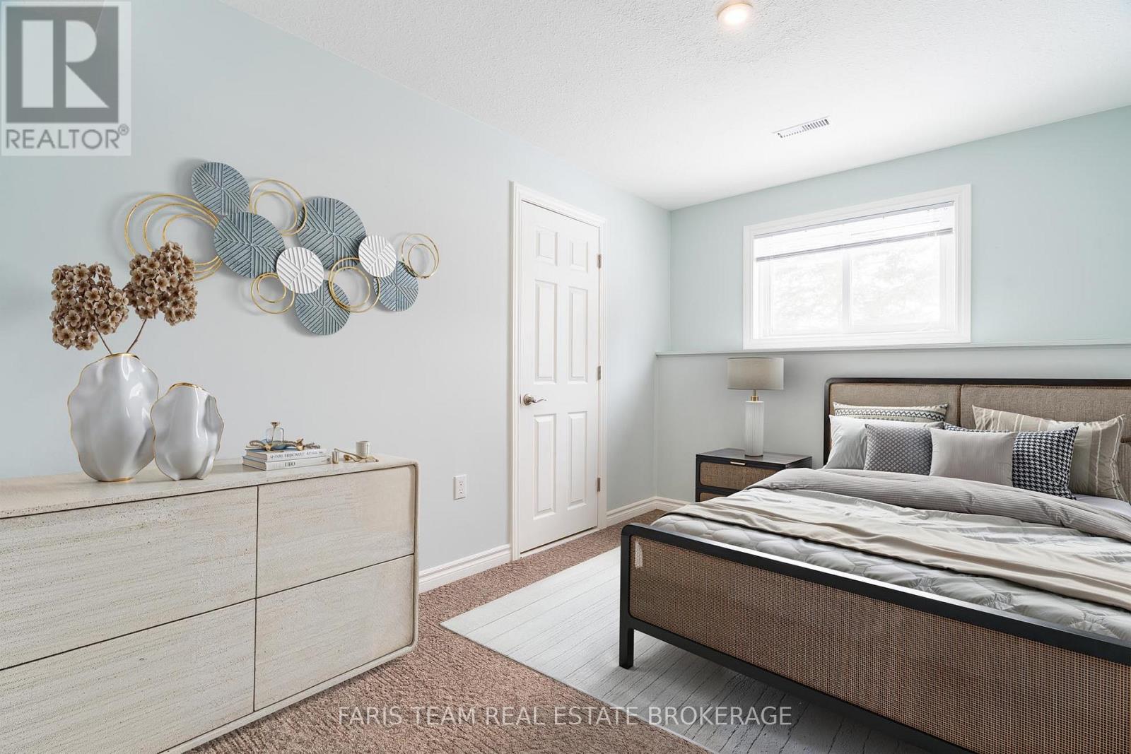 5518 25 Side Road, Essa, Ontario  L0M 1T0 - Photo 29 - N12817998