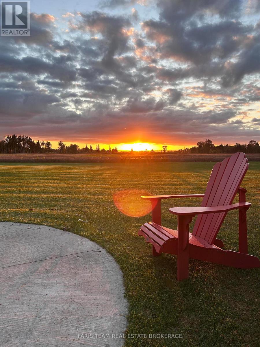 5518 25 Side Road, Essa, Ontario  L0M 1T0 - Photo 47 - N12817998